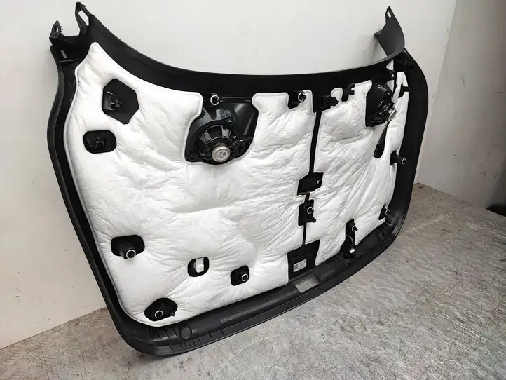 Tesla Model Y (2019 - 2024)  153668402G Основной отделочный щит