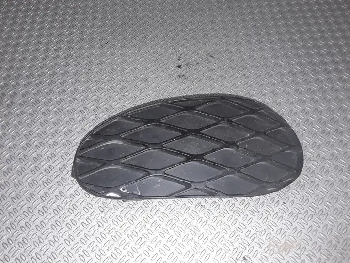Toyota Yaris Verso (1999 - 2005) 5243852040 Нижняя решетка переднего бампера — фото 1