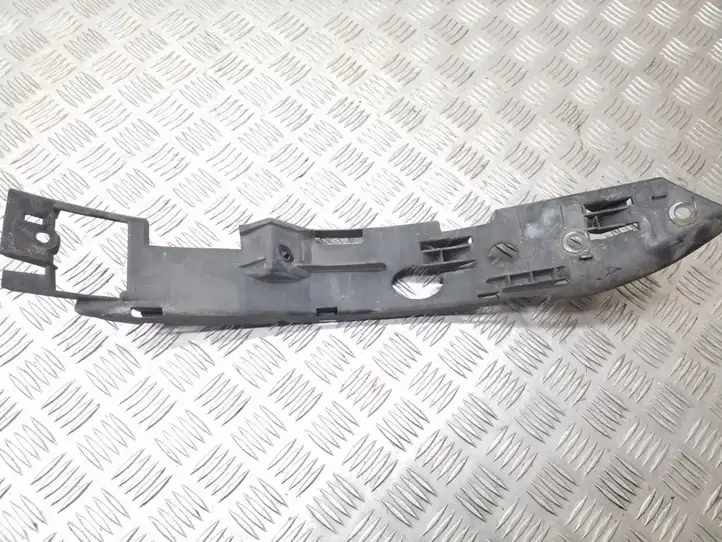 Volkswagen Touareg I (2002 - 2010)  7L6807183C Передний держатель бампера