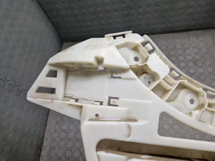 BMW i4 (2021 - ) 8078586 Кронштейн заднего бампера — фото 3