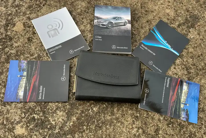Mercedes-Benz C AMG W205 (2014 - ) 2055843601 Сервисная книжка — фото 1