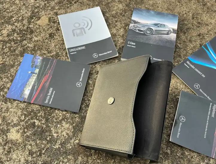 Mercedes-Benz C AMG W205 (2014 - ) 2055843601 Сервисная книжка — фото 4