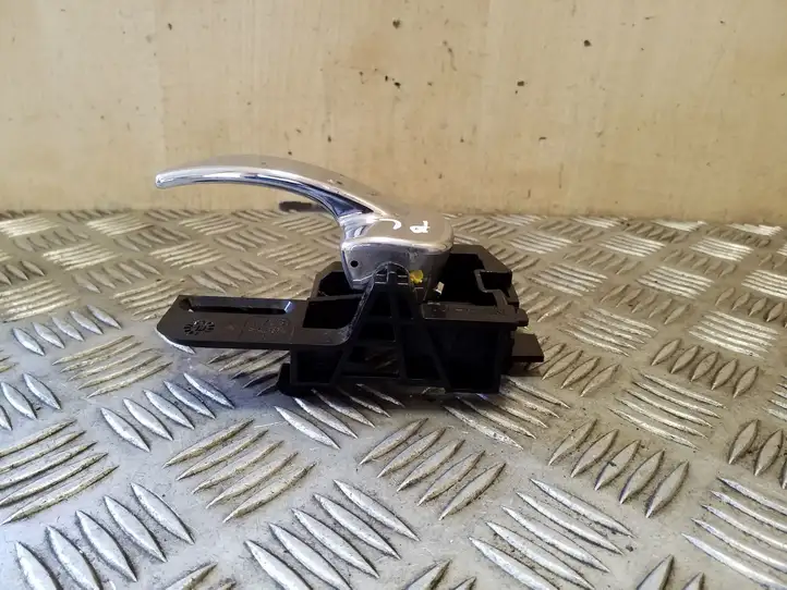 Nissan Qashqai (2010 - 2013) 80671JD0 Внутренняя ручка двери — фото 4