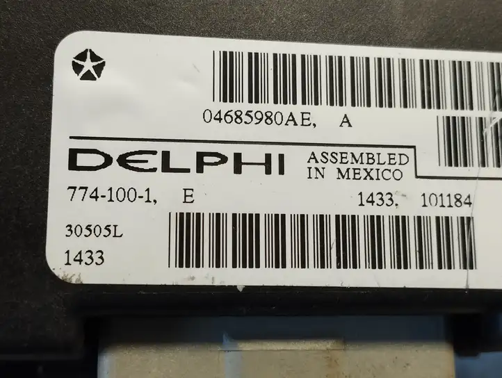 Chrysler Pacifica (2003 - 2008) 04685980AE Кнопка стеклоподъемников — фото 2