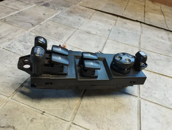Chrysler Pacifica (2003 - 2008) 04685980AE Кнопка стеклоподъемников — фото 5