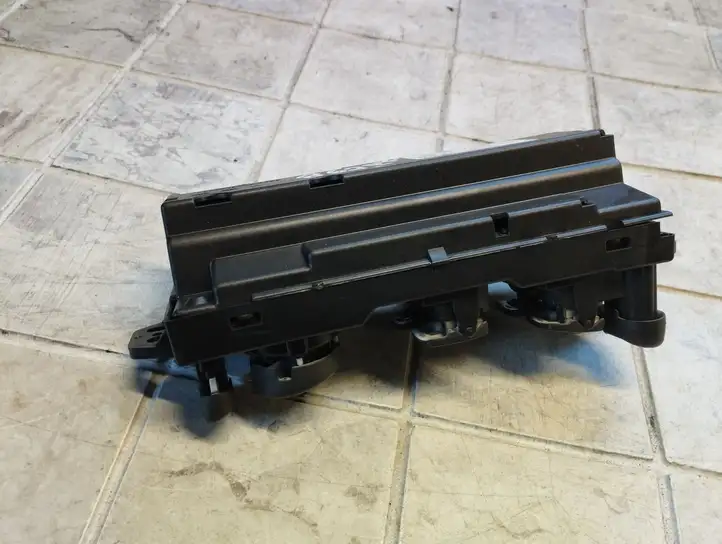Chrysler Pacifica (2003 - 2008) 04685980AE Кнопка стеклоподъемников — фото 6