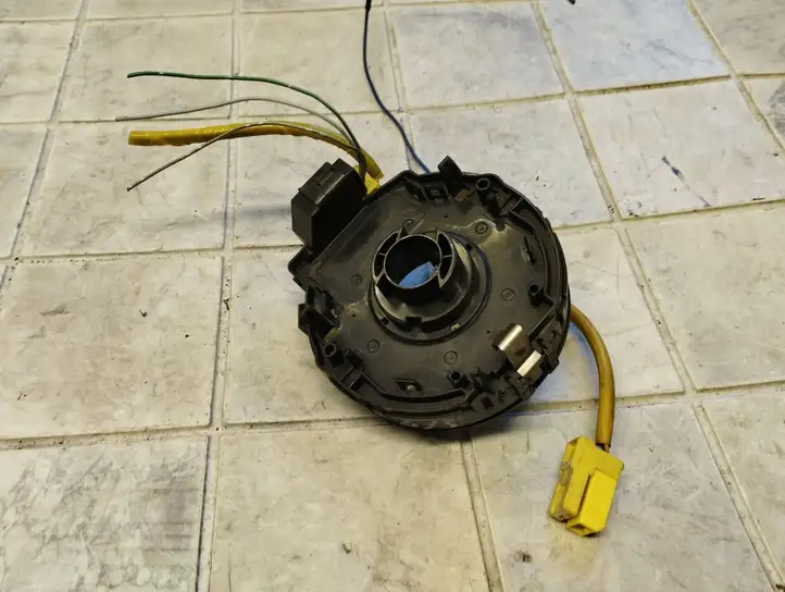 Toyota Previa (XR30, XR40) II (2000 - 2006) U2P4250469 Контактное кольцо SRS — фото 5