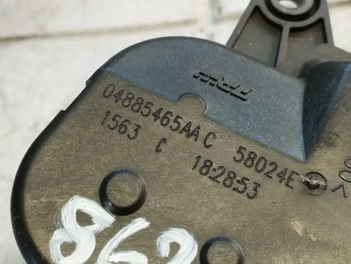 Chrysler Pacifica (2003 - 2008) 04885465AA Двигатель задвижки потока воздуха — фото 2