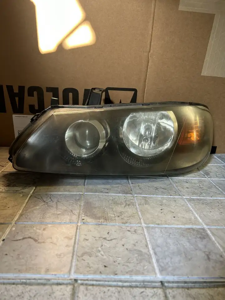 Nissan Almera N16 (2000 - 2010) 84558456 Передняя фара — фото 3