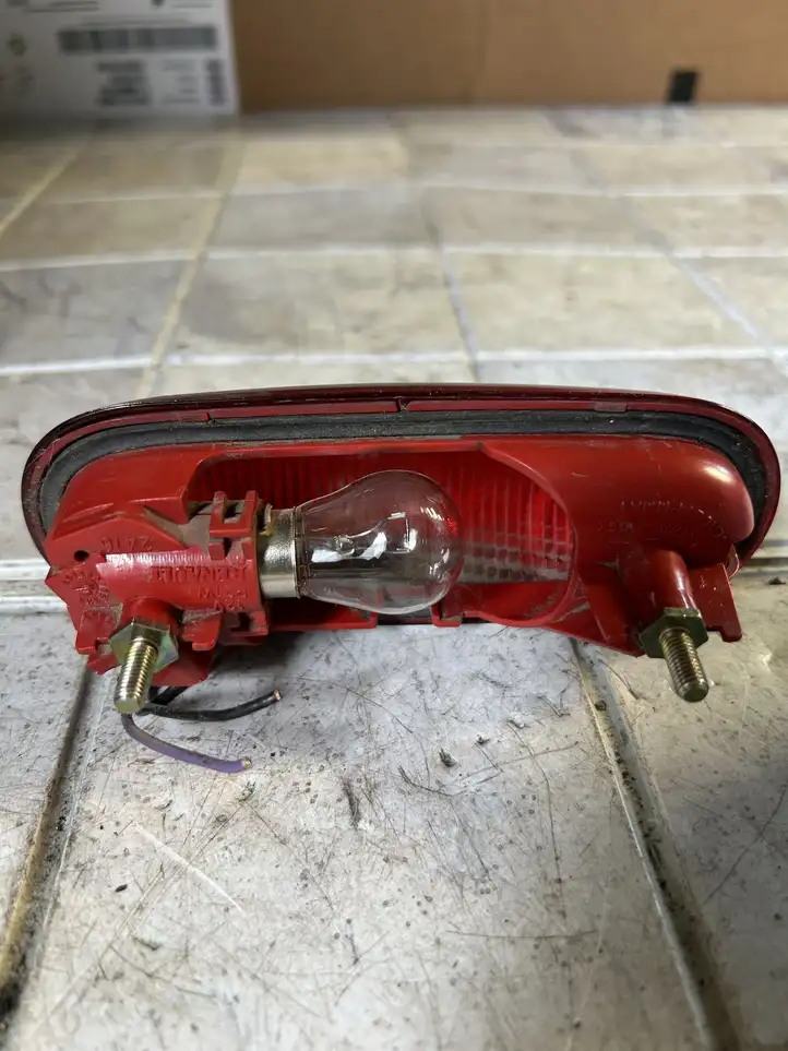 Renault Kangoo I (1997 - 2003) 7700308721 Дополнительный стоп фонарь — фото 3
