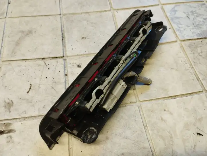 Honda Civic (2001 - 2005) 89022730 Дополнительный стоп фонарь — фото 2