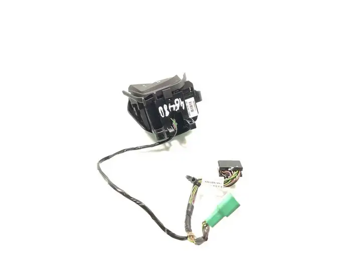 Ford C-MAX II (2010 - 2015) 34089474B Кнопки на рулевом колесе — фото 2