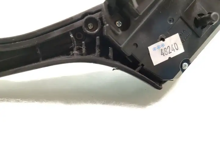 Toyota Auris E180 (2012 - 2018) F70CS1323 Кнопки на рулевом колесе — фото 7