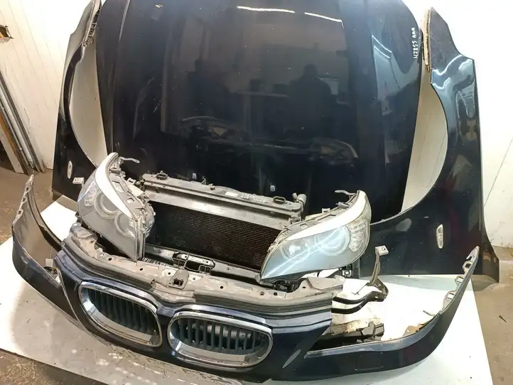 BMW 5 E60 E61 (2004 - 2010) Комплект передней части — фото 3