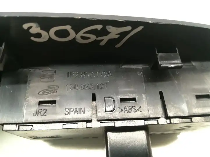 Seat Leon (1P) (2005 - 2012) 1P2867172A Кнопка стеклоподъемников — фото 5