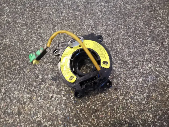 Chevrolet Captiva (2006 - 2011) 96628699 Контактное кольцо SRS — фото 1