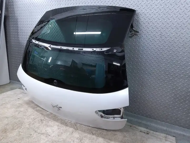Citroen DS5 (2011 - 2018) 9667063780 Крышка багажника — фото 3