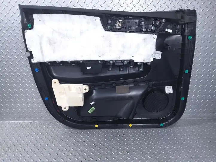 Kia Sportage (2018 - 2021) 82361F1000WK Обшивка передней двери — фото 3