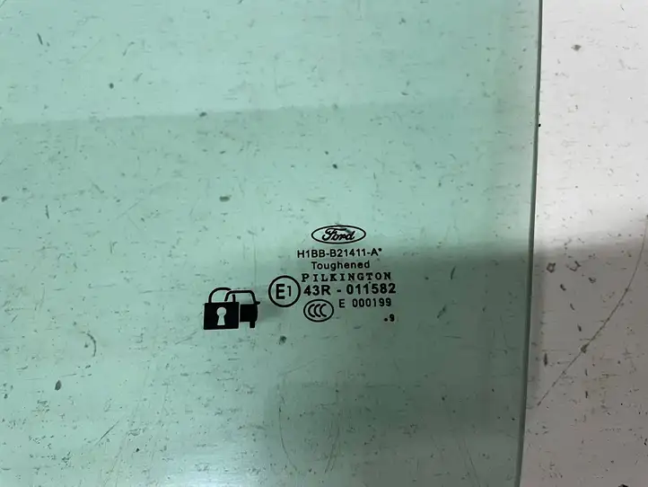 Ford Fiesta (2017 - ) H1BBB21411A Стекло передней двери — фото 3