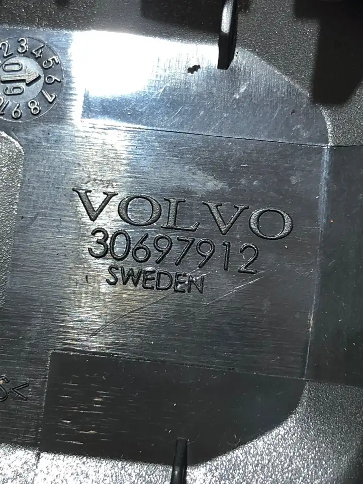 Volvo XC60 (2008 - 2013) 30697912 Прочие детали салона — фото 3