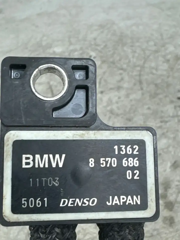 BMW 3 F30 F35 F31 (2012 - 2018) 8570686 Датчик давления выхлопных газов — фото 4