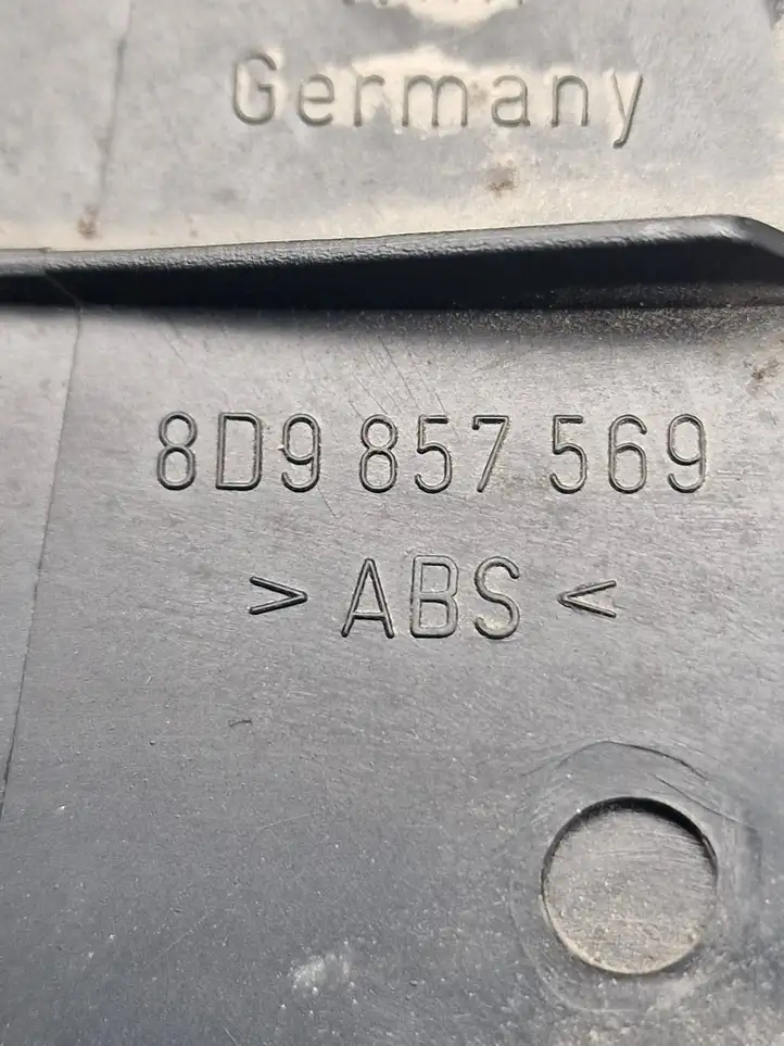 Audi A4 S4 B5 8D (1999 - 2001) 8D9857569 Прочие детали салона — фото 5