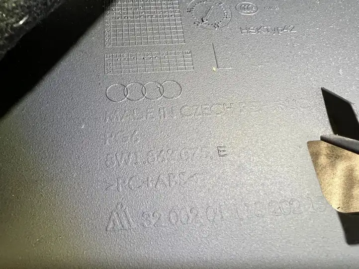 Audi A4 S4 B9 (2015 - 2019) 8w1863075E Прочие детали салона — фото 5