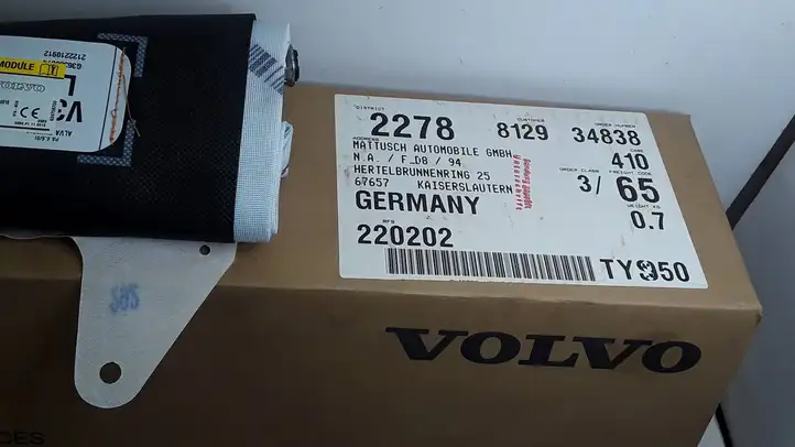 Volvo XC40 (2017 - ) P32288537 Подушка безопасности сиденья — фото 4