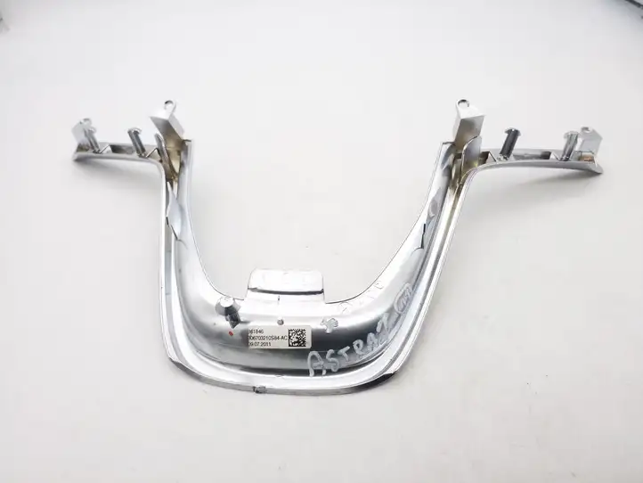 Opel Astra J (2009 - 2012) 361846 Обшивка рулевой колонки — фото 2