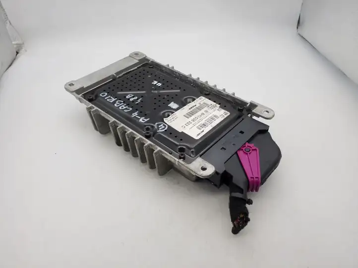 Audi A4 S4 B6 8E 8H (2000 - 2006) 8H0035223C Усилитель звука — фото 2