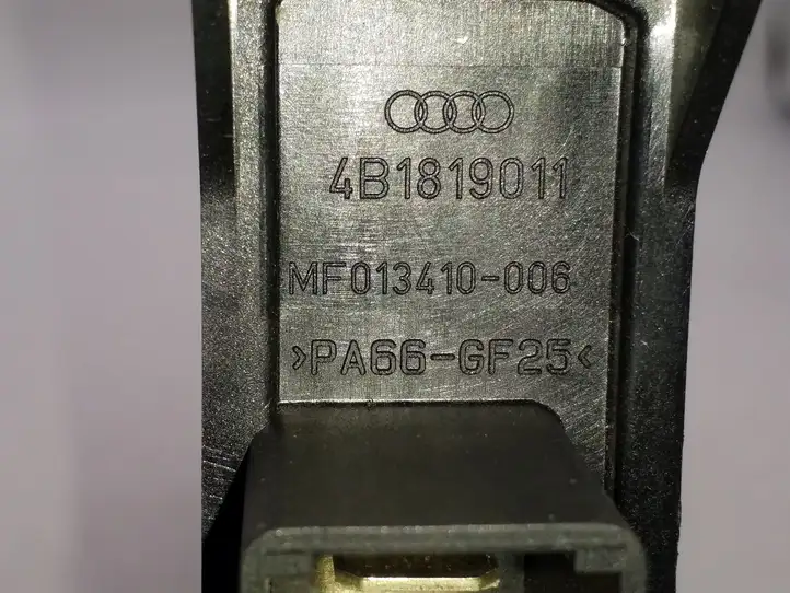 Audi A6 S6 C6 4F (2004 - 2008) 4B1819011 Электрический отопитель салона — фото 4