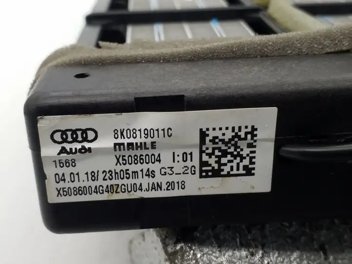 Audi A4 S4 B8 8K (2007 - 2011) 8K0819011C Электрический отопитель салона — фото 3