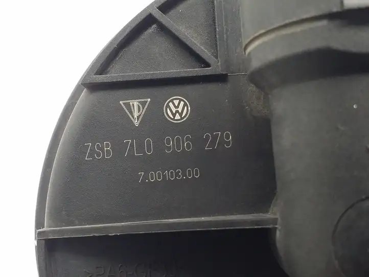 Volkswagen Touareg I (2002 - 2010) 7L0906279 Насос вторичного воздуха — фото 4