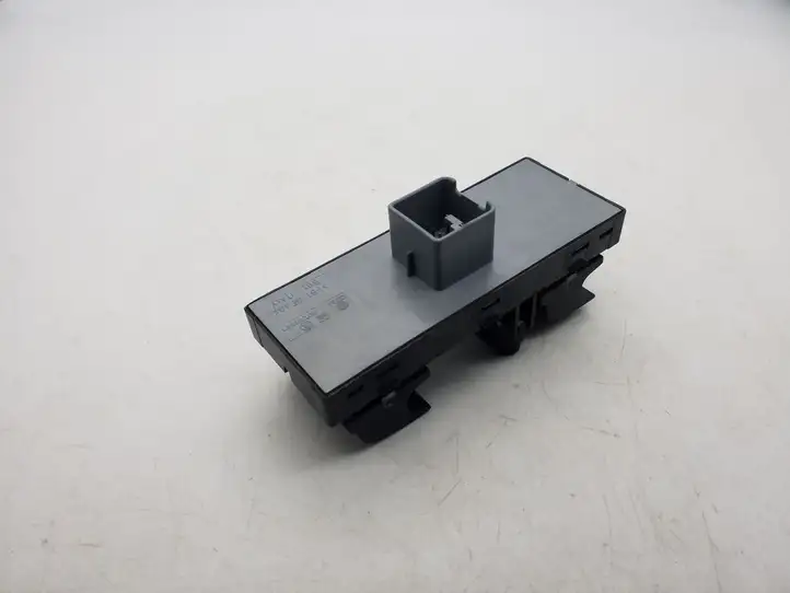 Volkswagen Golf V (2003 - 2009) 1K4959857B Кнопка стеклоподъемников — фото 3