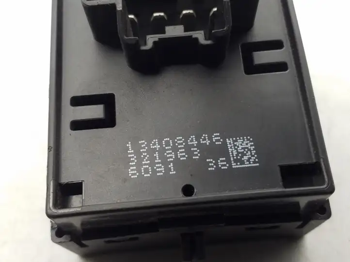 Buick Encore I (2012 - 2019) 13408446 Кнопка стеклоподъемников — фото 3