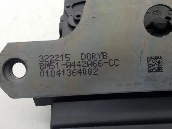 Ford Focus (2015 - 2019) BM51A442A66CC Замок крышки багажника — фото 3