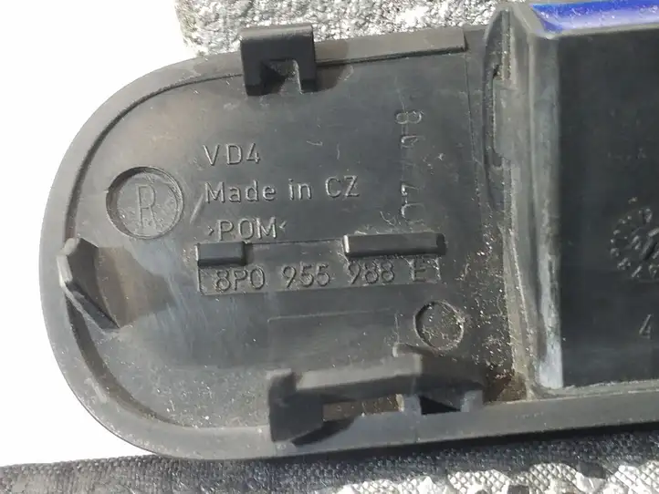 Audi A3/S3 8P (2004 - 2008) 8P0955988E Форсунка омывателя лобового стекла — фото 4