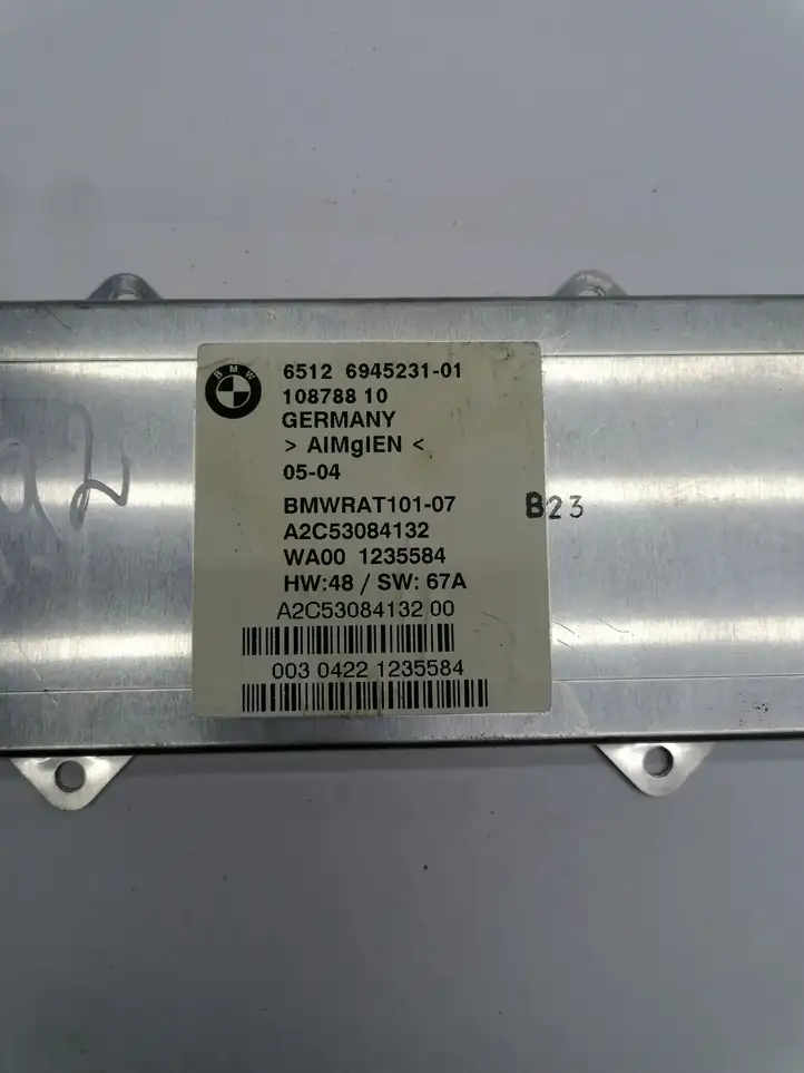 BMW 7 E65 E66 (2001 - 2008) 6512694523101 Усилитель антенны — фото 3