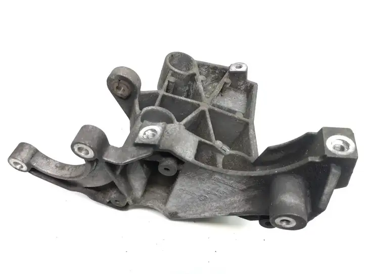 Audi A6 Allroad C6 (2006 - 2008) 05914569A Кронштейн насоса ГУР — фото 5