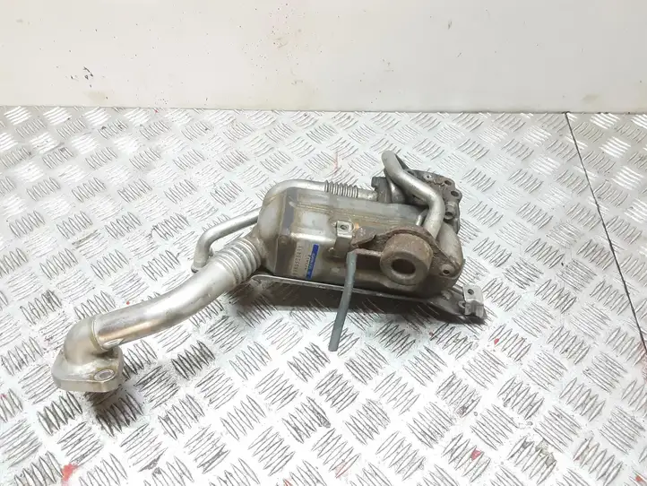 Opel Astra J (2009 - 2012) 8980525431 Охладитель клапана EGR — фото 1
