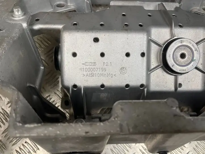 BMW i4 (2021 - ) 5A27093 Кронштейн компрессора кондиционера воздуха — фото 3