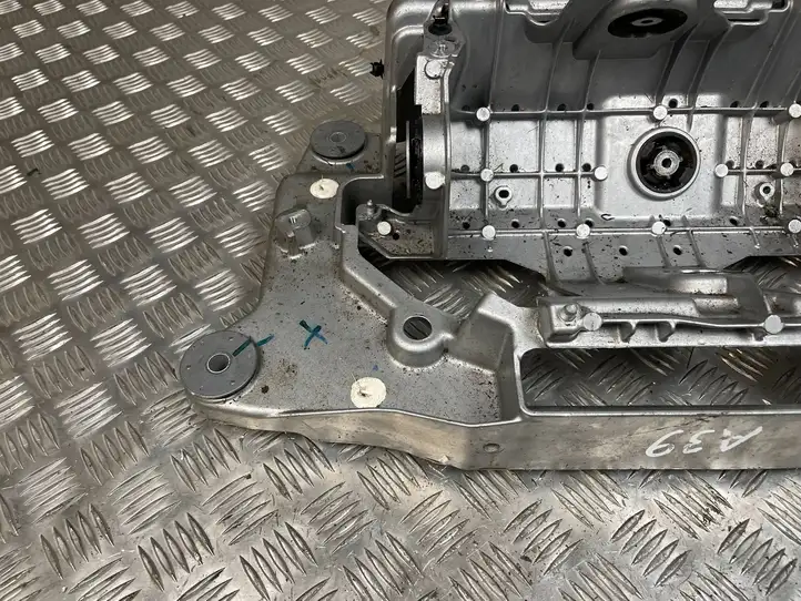BMW i4 (2021 - ) 5A27093 Кронштейн компрессора кондиционера воздуха — фото 7