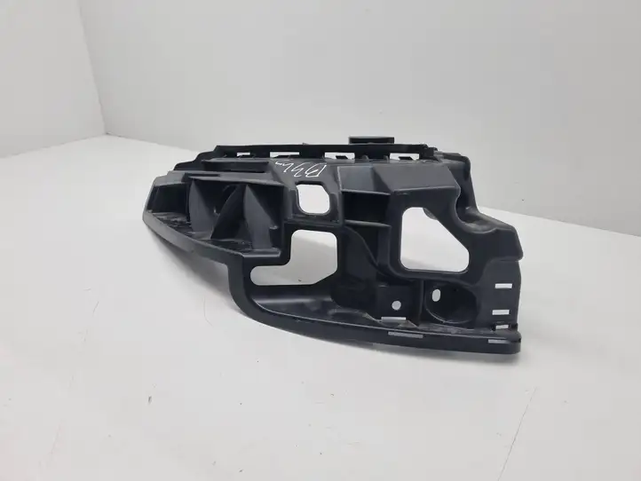 Porsche Taycan 9J1 (2019 - ) 9J0807017 Кронштейн заднего бампера — фото 3