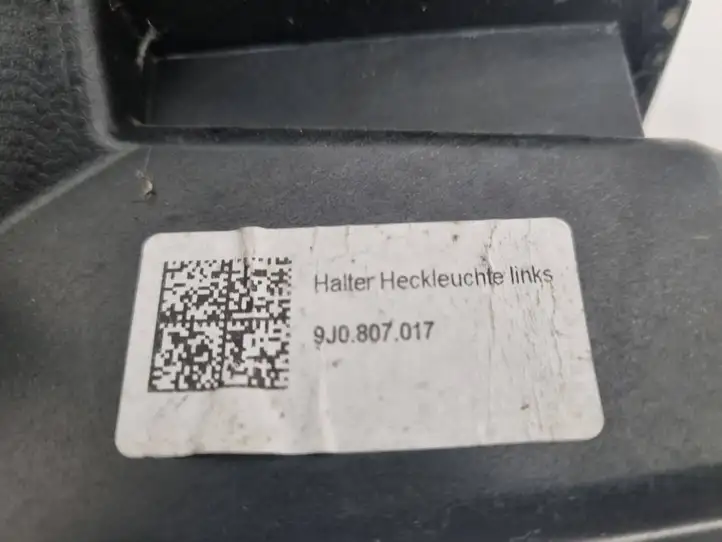 Porsche Taycan 9J1 (2019 - ) 9J0807017 Кронштейн заднего бампера — фото 6