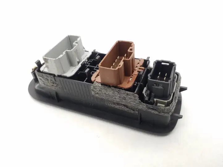 Renault Megane II (2002 - 2005) 156018070 Кнопка стеклоподъемников — фото 2
