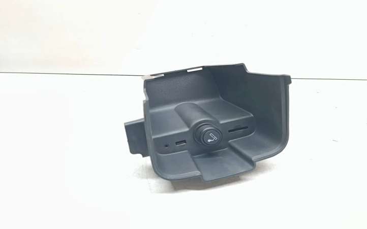 13359045 Opel Astra J USB jungtis