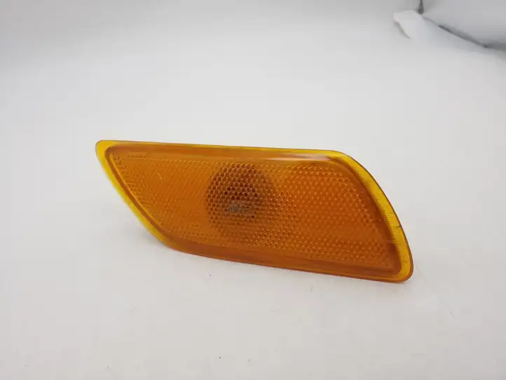 Ford Focus (2005 - 2008) XS4115A456A Указатель поворота передний — фото 1
