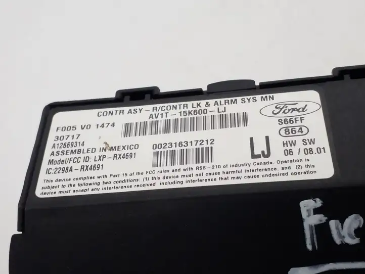 Ford Fiesta (2013 - 2017) AV1T15K600LJ Модуль комфорта — фото 3