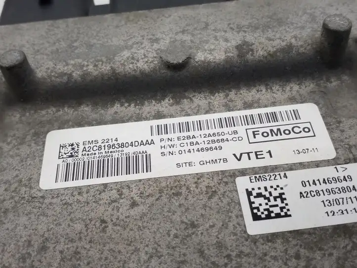 Ford Fiesta (2013 - 2017) E2BA12A650UB Блок управления двигателем (ECU) — фото 4