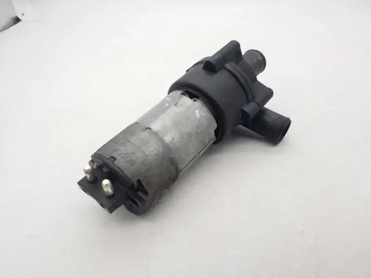 Mercedes-Benz Sprinter W901 W902 W903 W904 (1995 - 2007) 0018351364 Электроциркуляционный насос — фото 1